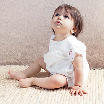 [50%]Baby linen dresswhite